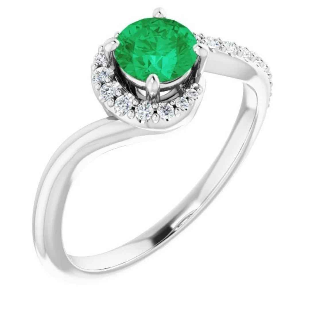 Women's 14K White Gold Emerald Halo Wedding Ring